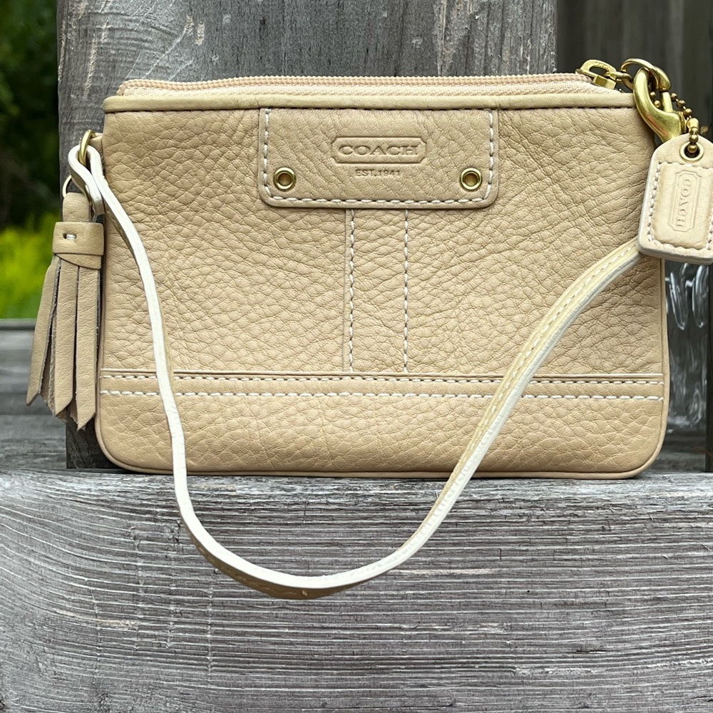 Coach Beige Leather Wristlet EUC - Picture 2 of 4